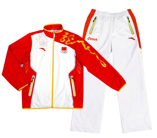2012伦敦奥运会中国体育代表团领奖装备发布